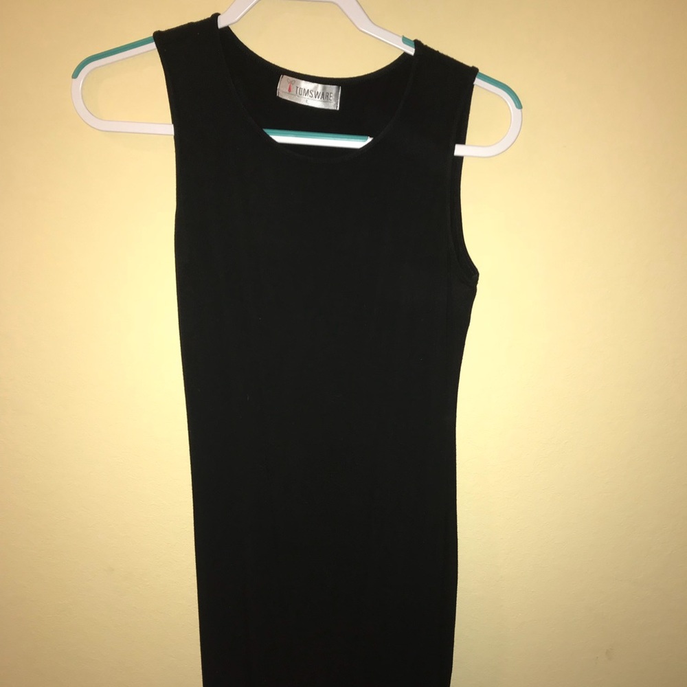 Black bodycon dress